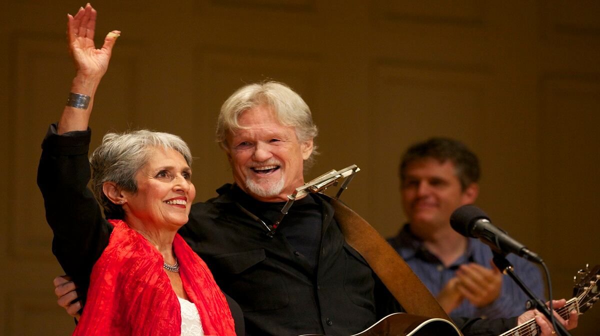 Kris Kristofferson & Joan Baez – Hello In There (Live at the 8th Big Sur Festival 1971)