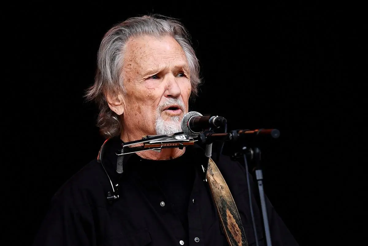 Kris Kristofferson & Rita Coolidge – Dakota (The Dancing Bear)